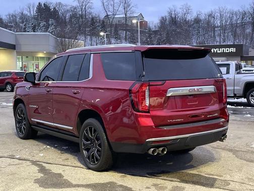 2023 GMC Yukon Denali