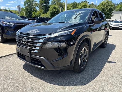 Super Black 2024 Nissan Rogue SV