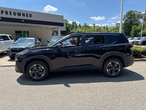 Super Black 2024 Nissan Rogue SV