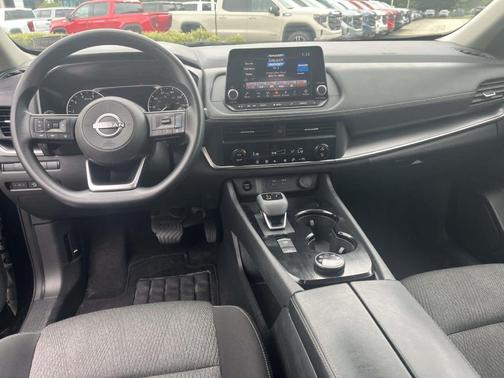 Super Black 2024 Nissan Rogue SV