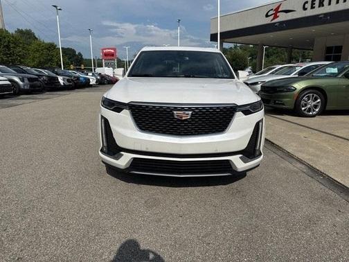 2022 Cadillac XT6 Premium Luxury AWD