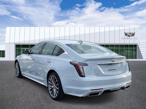 2022 Cadillac CT5 Premium Luxury AWD