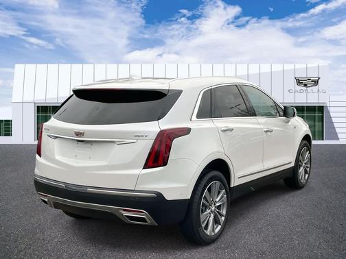 2025 Cadillac XT5 Premium Luxury