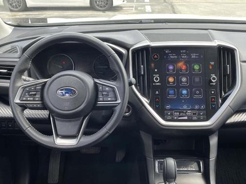 Crystal White Pearl 2023 Subaru Ascent Premium 8-Passenger