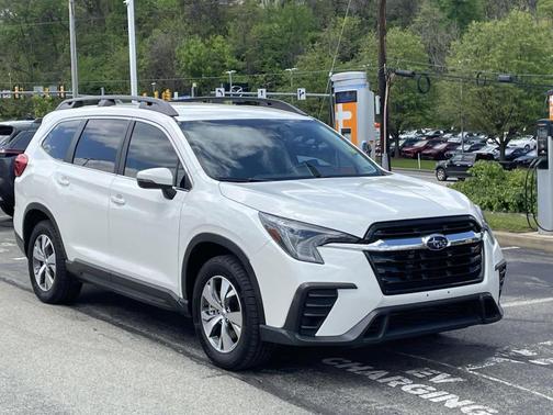Crystal White Pearl 2023 Subaru Ascent Premium 8-Passenger
