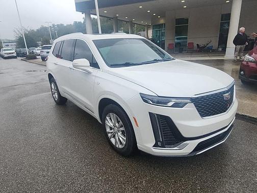 2023 Cadillac XT6 Luxury AWD
