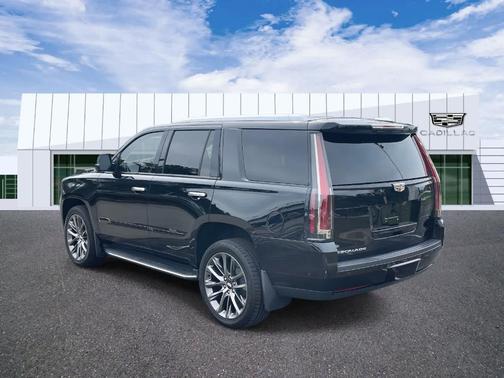 2020 Cadillac Escalade Luxury