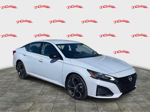 2023 Nissan Altima 2.5 SR