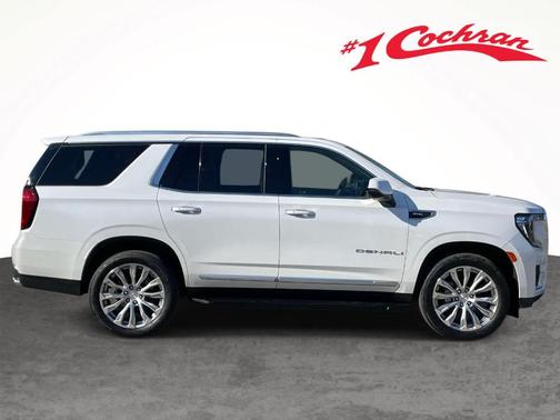 White Frost Tri-Coat 2022 GMC Yukon Denali