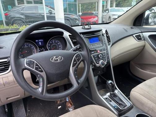 2016 Hyundai Elantra GT Base