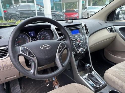 2016 Hyundai Elantra GT Base