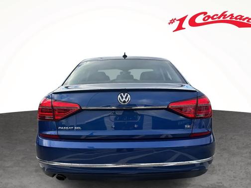 2016 Volkswagen Passat 1.8T SEL Premium