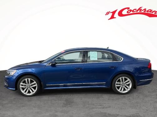 2016 Volkswagen Passat 1.8T SEL Premium