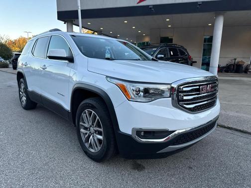 2018 GMC Acadia SLE-2