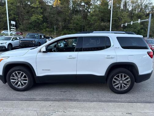 2018 GMC Acadia SLE-2