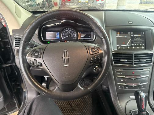 Black Velvet 2018 Lincoln MKT Reserve