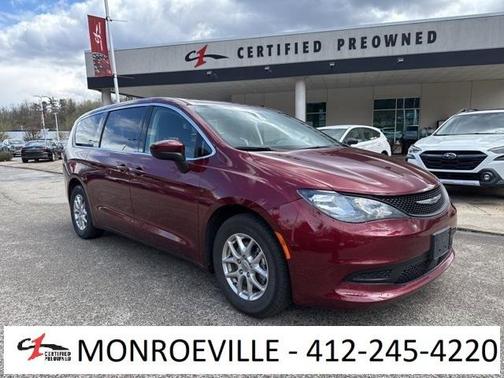 2023 Chrysler Voyager LX