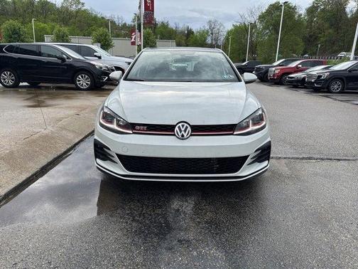 2019 Volkswagen Golf GTI 2.0T SE