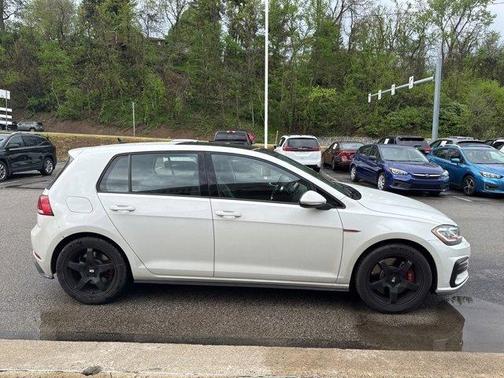 2019 Volkswagen Golf GTI 2.0T SE