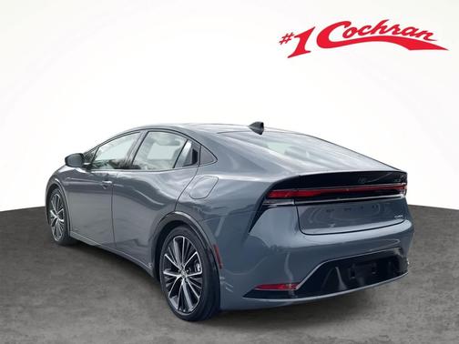 2024 Toyota Prius XLE