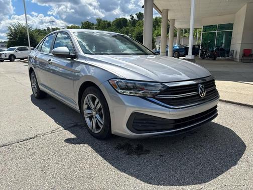 Pyrite Silver Metallic 2024 Volkswagen Jetta 1.5T SE