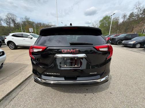 Ebony Twilight Metallic 2024 GMC Terrain Denali