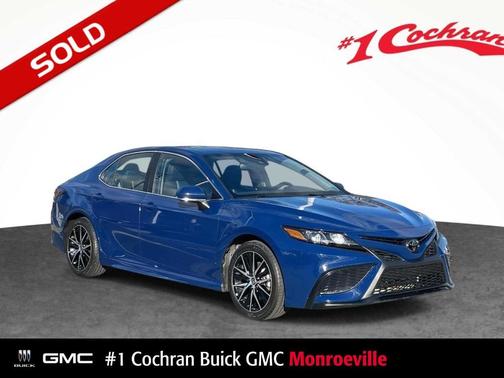 2023 Toyota Camry SE