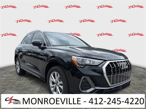 2022 Audi Q3 45 S line Premium