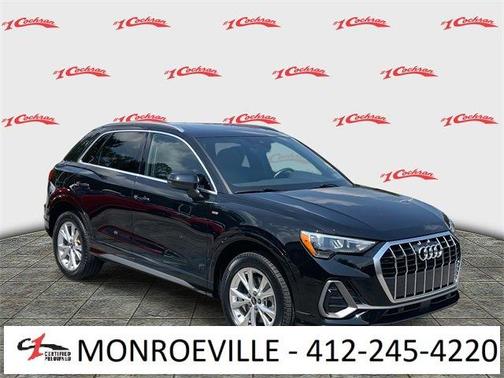 2022 Audi Q3 45 S line Premium