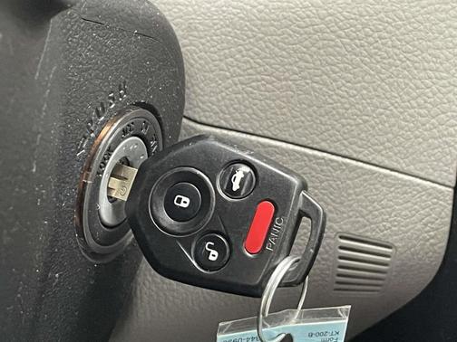 Dark Gray Metallic 2018 Subaru Forester 2.5i Premium