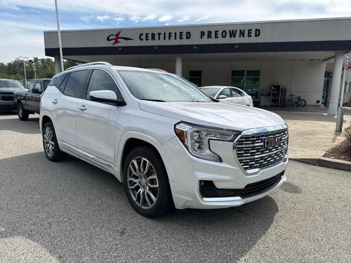 2022 GMC Terrain Denali