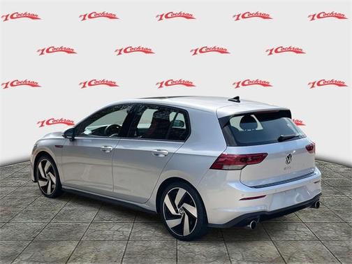 2022 Volkswagen Golf GTI 2.0T SE
