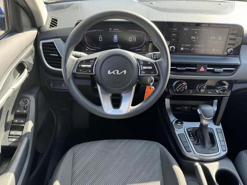 Neptune Blue 2024 Kia Seltos LX