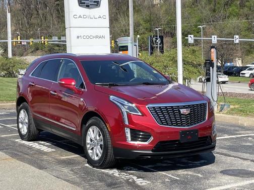 2024 Cadillac XT5 Luxury
