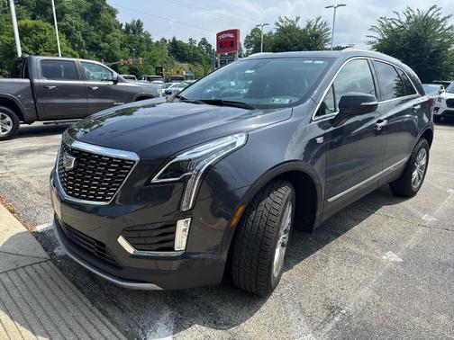 Wilder Metallic 2023 Cadillac XT5 Premium Luxury
