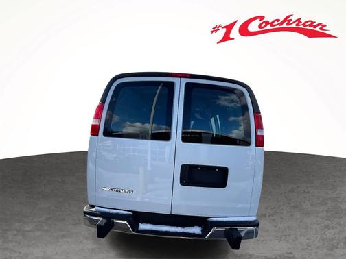 2024 Chevrolet Express 2500 Work Van