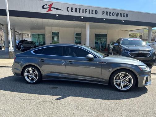 Daytona Gray Pearl Effect 2021 Audi A5 45 S line Premium