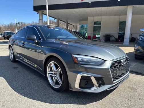 Daytona Gray Pearl Effect 2021 Audi A5 45 S line Premium