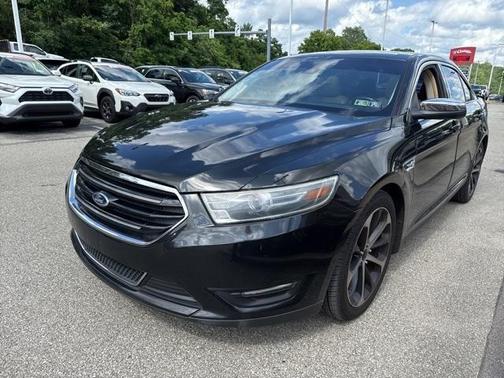 2015 Ford Taurus Limited