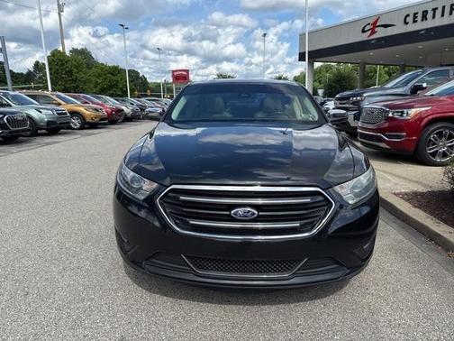 2015 Ford Taurus Limited