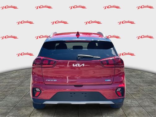 2022 Kia Niro LX