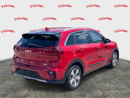 2022 Kia Niro LX