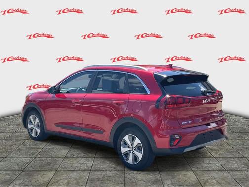 2022 Kia Niro LX
