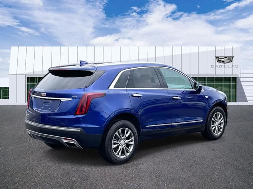 2023 Cadillac XT5 Premium Luxury