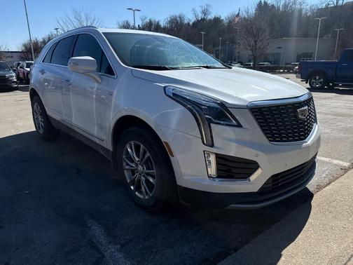 2023 Cadillac XT5 Premium Luxury