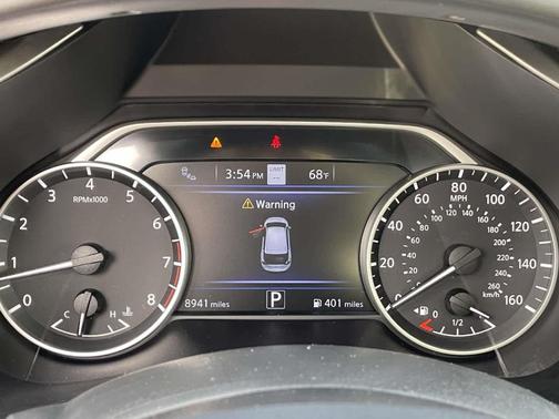 White 2023 Nissan Murano Platinum