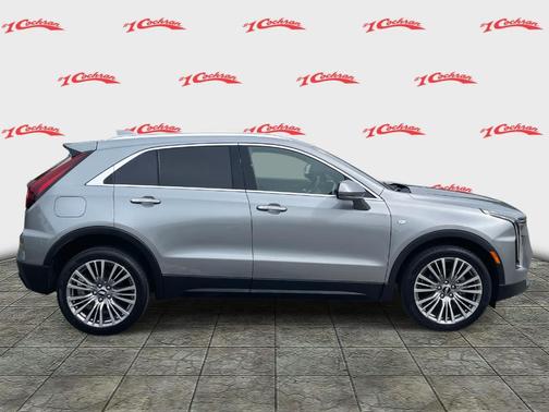 2024 Cadillac XT4 Premium Luxury