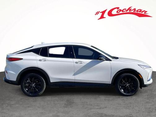 Summit White 2024 Buick Envista Sport Touring