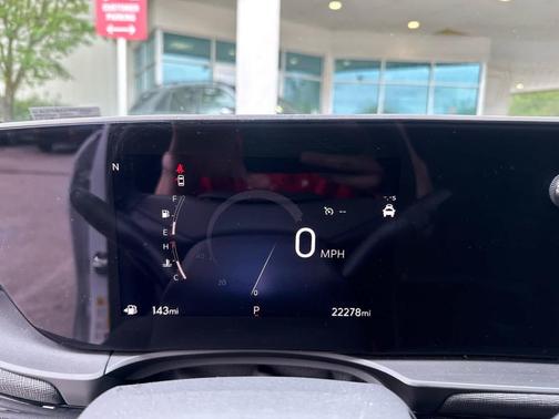 Summit White 2024 Buick Envista Sport Touring