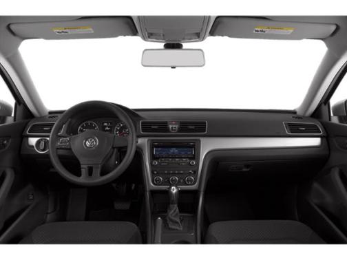 2015 Volkswagen Passat 1.8T Auto SE